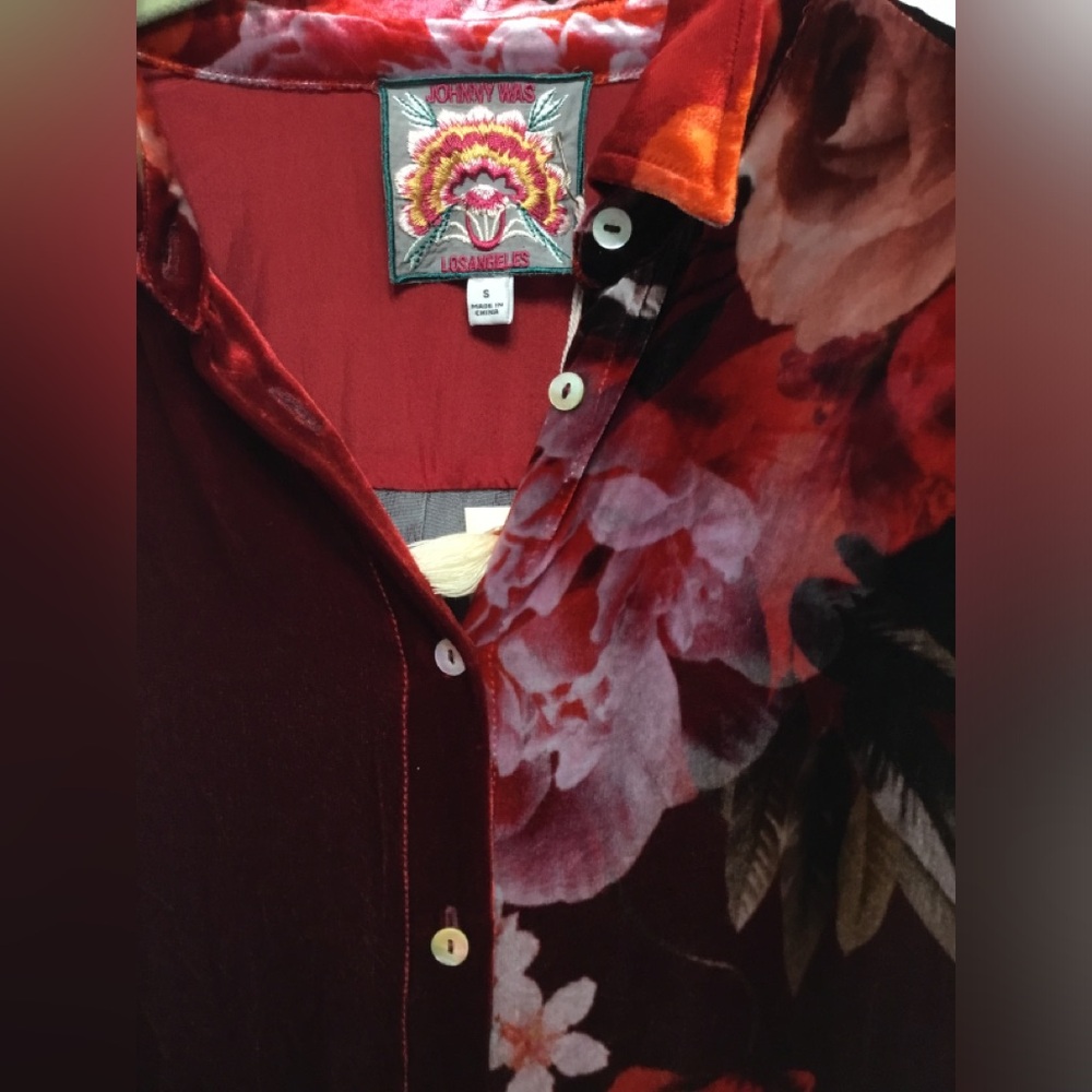 Johnny Was Coralie Velvet Relaxed Overshirt - Picture 5 of 6